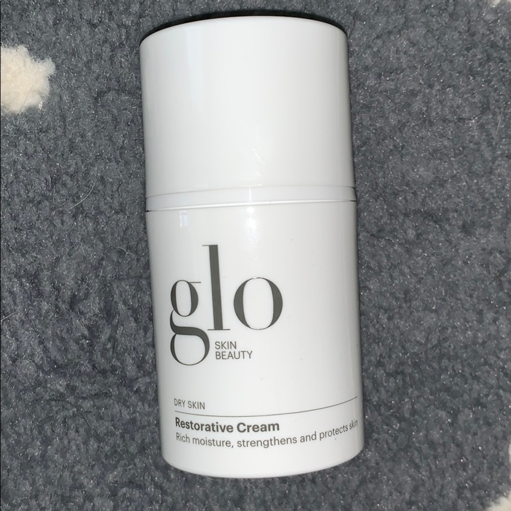 Glo Skin Beauty Restorative Cream for Dry Skin